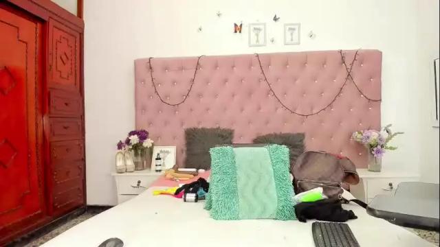 Image 10 of charlottesteinxx Stream on Chaturbate on 21 hours ago