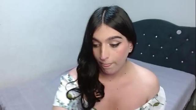 Image 3 of charlotteturners Stream on Chaturbate on 3 months ago