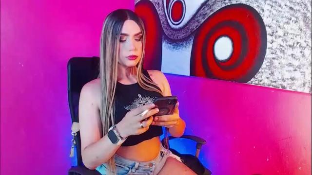 Image 7 of charlottevillorina Stream on Chaturbate on 3 months ago