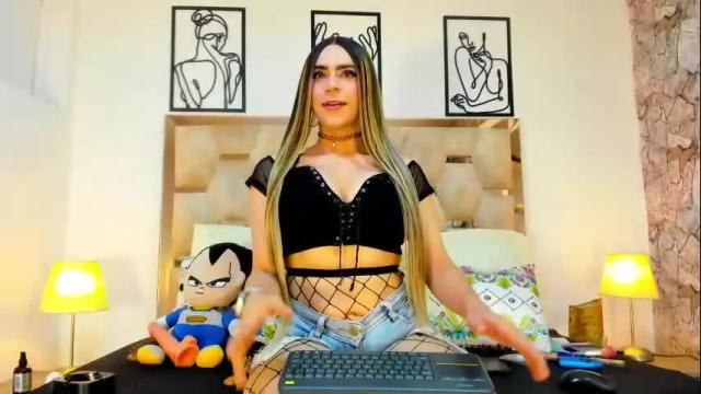 Image 4 of charlottevillorina Stream on Chaturbate on 1 month ago
