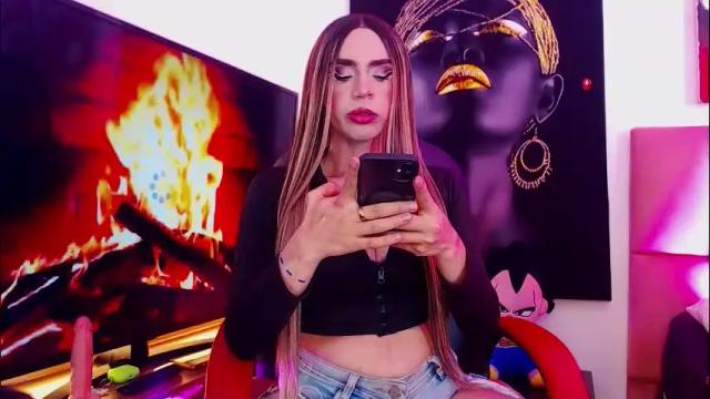 Image 10 of charlottevillorina Stream on Chaturbate on 22 days ago
