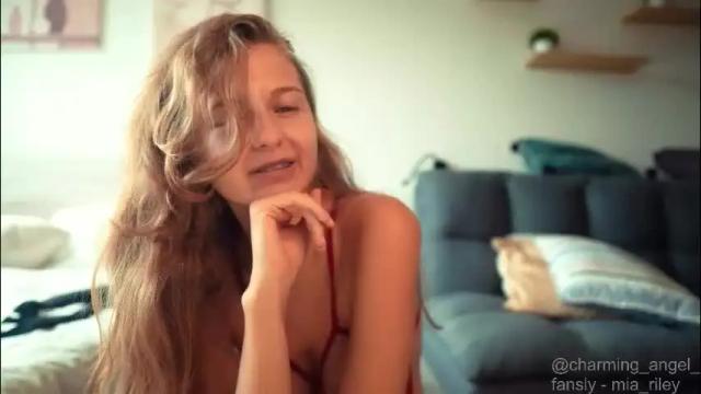 Image 2 of charming_angel_ Stream on Chaturbate on 2 months ago