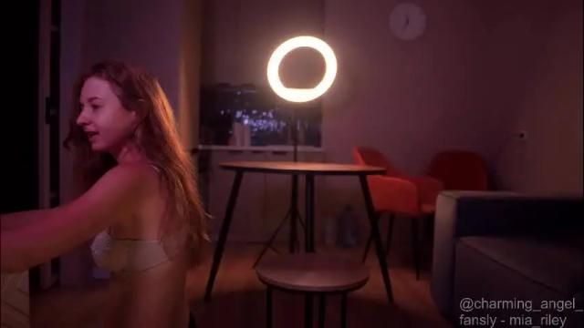 Image 12 of charming_angel_ Stream on Chaturbate on 1 month ago