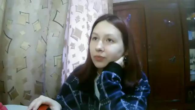 Image 4 of charming_ass Stream on Chaturbate on 17 months ago