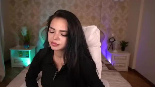 Image 8 of charming_banshee Stream on Chaturbate on 18 months ago