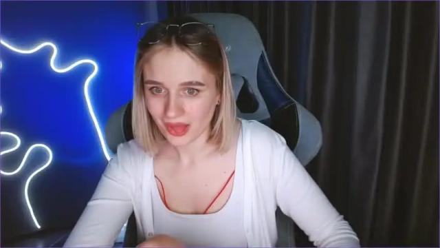 Thumbnail 2, charming_beauty's Stream at Chaturbate, 13 months ago