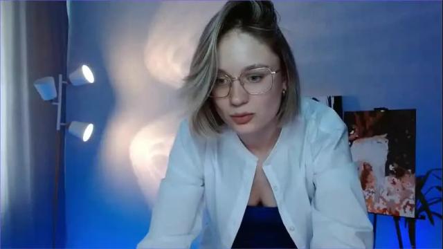 Thumbnail 1, charming_beauty's Stream at Chaturbate, 1 month ago