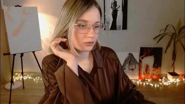 Image 8 of charming_beauty Stream on Chaturbate on 2 months ago