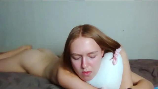 Image 10 of charming_berry_ Stream on Chaturbate on 15 months ago