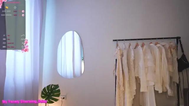 Image 4 of charming_daisy Stream on Chaturbate on 13 months ago