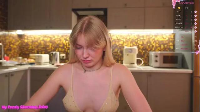 Image 8 of charming_daisy Stream on Chaturbate on 1 month ago