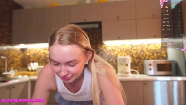 Image 2 of charming_daisy Stream on Chaturbate on 1 month ago