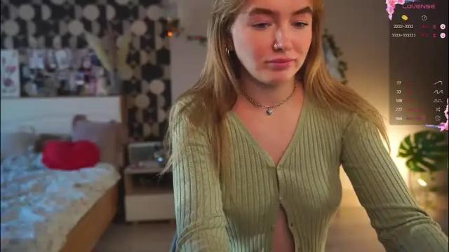 Thumbnail 3, charming_daisy's Stream at Chaturbate, 2 months ago