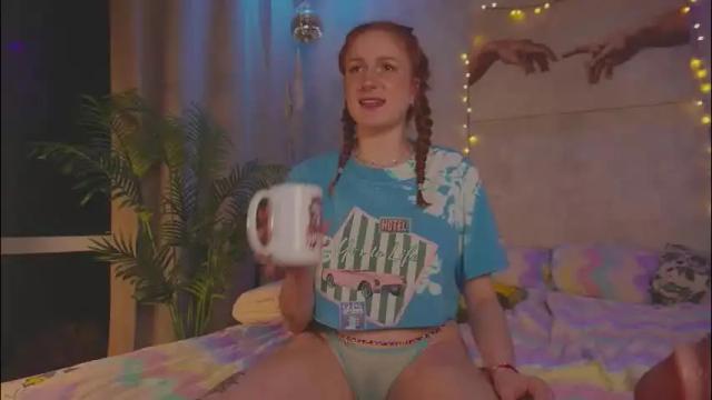 Image 8 of charming_lilly Stream on Chaturbate on 14 hours ago