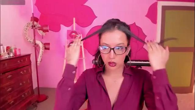 Image 12 of charming_snake_ Stream on Chaturbate on 2 months ago