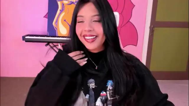 Image 8 of charming_snake_ Stream on Chaturbate on 25 days ago