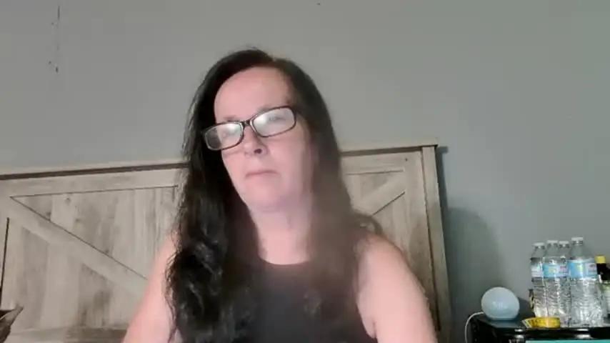 charmingpeachgoddess Chaturbate