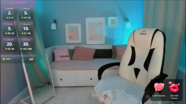 Image 3 of charmygrace Stream on Chaturbate on 1 month ago