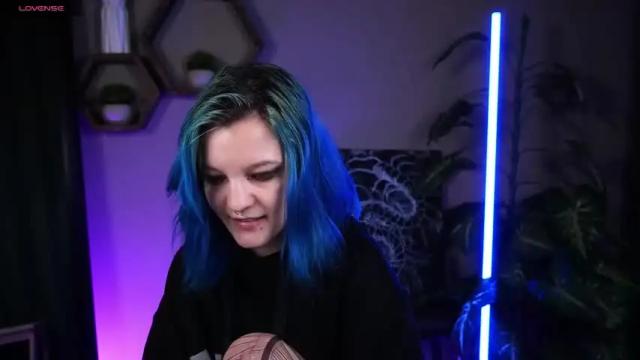 Image 11 of charmyliss Stream on Chaturbate on 20 months ago