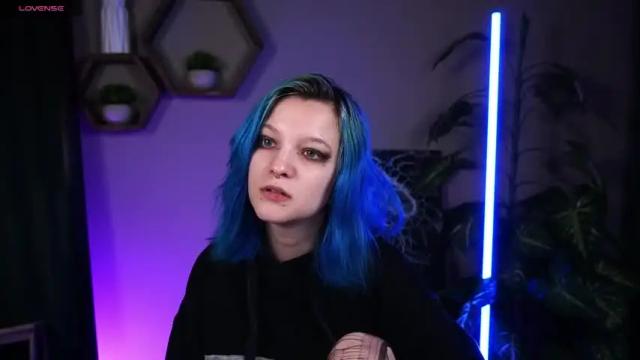 Image 12 of charmyliss Stream on Chaturbate on 20 months ago