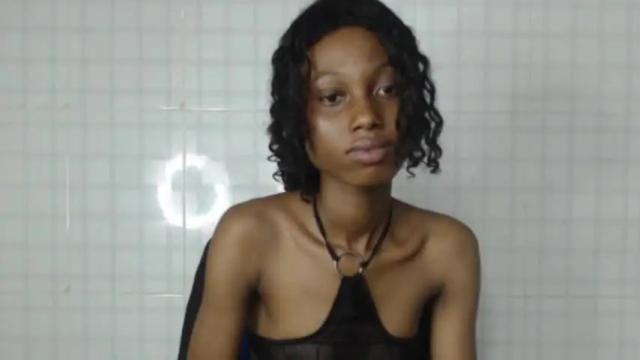Image 10 of chata_cheatx Stream on Chaturbate on 19 months ago