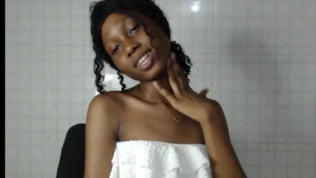 Image 7 of chata_cheatx Stream on Chaturbate on 18 months ago