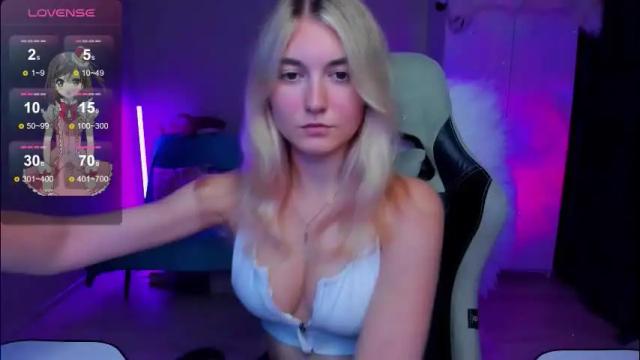 Image 11 of chatur_lady_ Stream on Chaturbate on 2 months ago