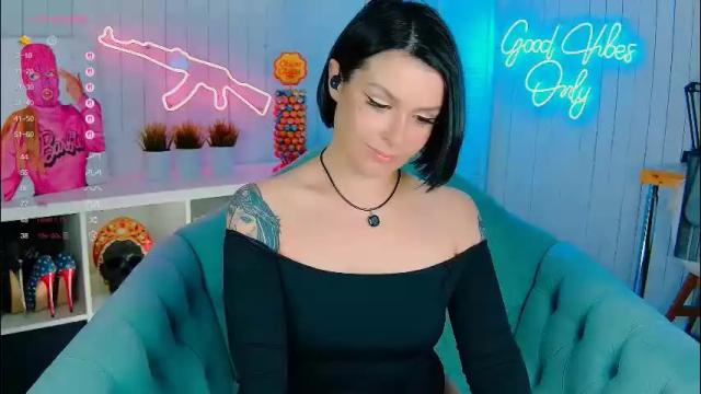 Image 3 of chaturkaterina Stream on Chaturbate on 1 month ago