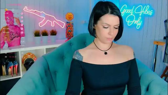 Image 8 of chaturkaterina Stream on Chaturbate on 1 month ago
