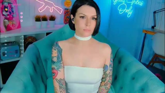 Image 3 of chaturkaterina Stream on Chaturbate on 1 month ago