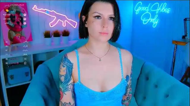 Image 3 of chaturkaterina Stream on Chaturbate on 21 days ago
