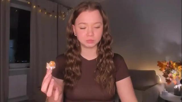 Image 12 of chaturrbaby Stream on Chaturbate on 3 days ago