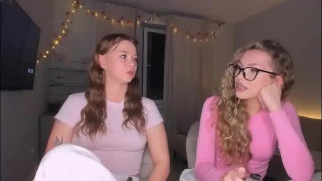 Image 3 of chaturrbaby Stream on Chaturbate on 2 days ago