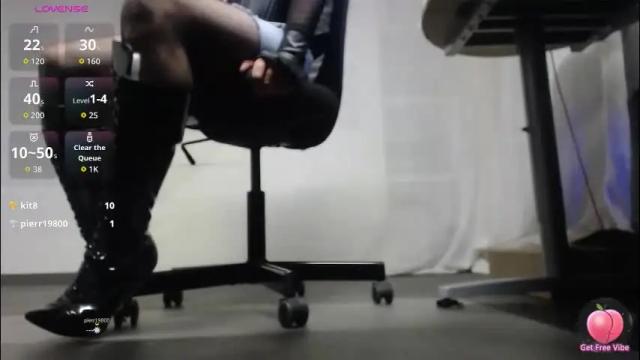 Image 2 of chatuser12345678 Stream on Chaturbate on 1 month ago