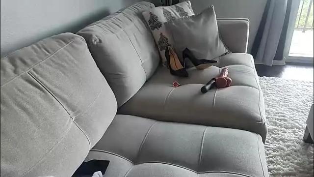 Image 2 of cheeekycouple02 Stream on Chaturbate on 1 month ago