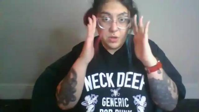 Image 3 of cheeky_indie Stream on Chaturbate on 24 months ago