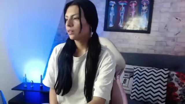 Image 12 of chellsea_sweet Stream on Chaturbate on 12 months ago