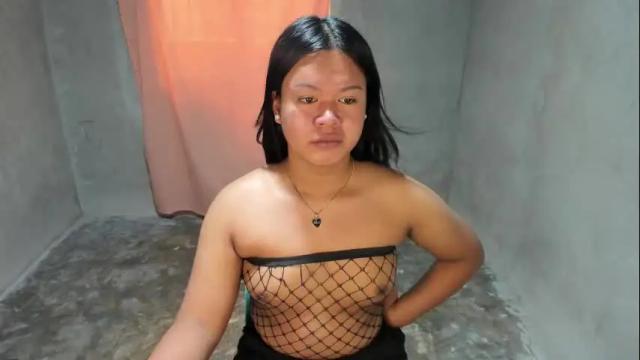 Image 3 of chelseamcdoughney Stream on Chaturbate on 16 days ago