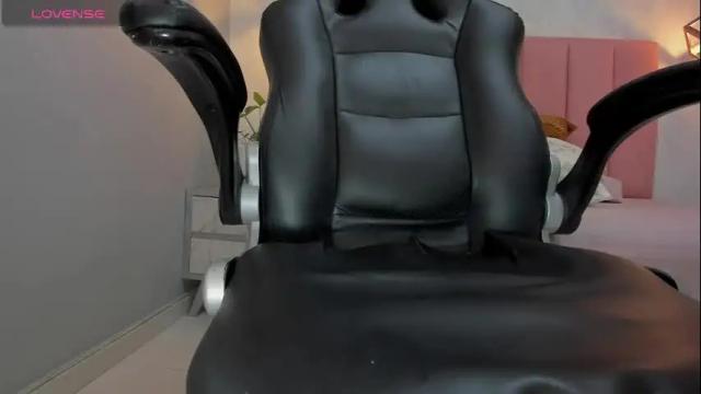 Image 12 of chelsyquinn Stream on Chaturbate on 15 days ago