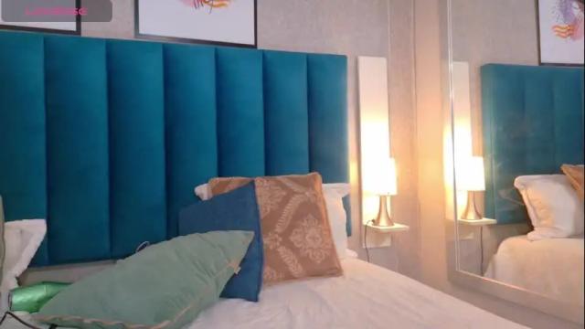 Image 6 of cheneelllorens Stream on Chaturbate on 1 month ago