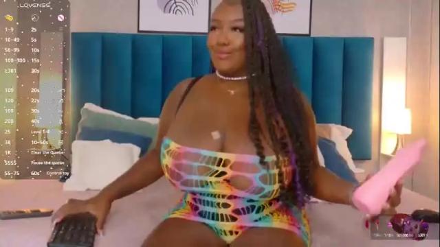 Image 4 of cheneelllorens Stream on Chaturbate on 10 days ago