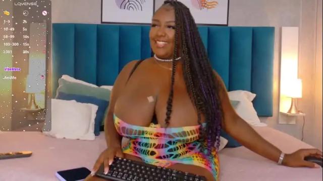Image 7 of cheneelllorens Stream on Chaturbate on 10 days ago