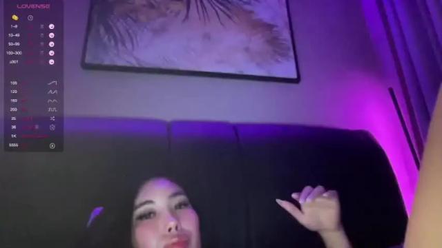 Image 4 of chenne_lovi Stream on Chaturbate on 16 months ago