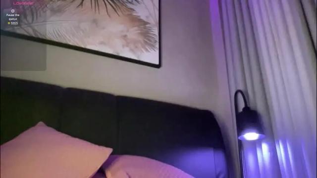 Image 12 of chenne_lovi Stream on Chaturbate on 2 months ago