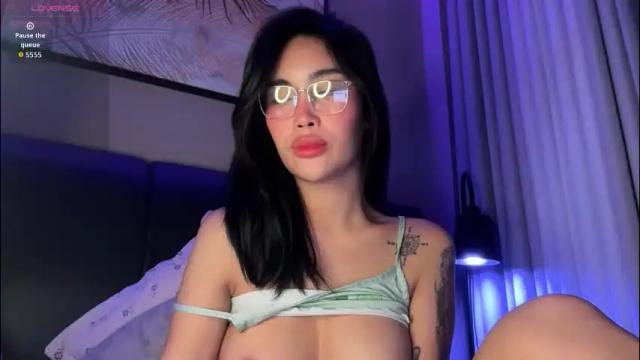 Thumbnail 1, chenne_lovi's Stream at Chaturbate, 1 month ago