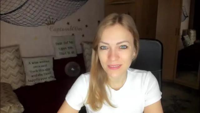 Image 2 of cherish_sia Stream on Chaturbate on 1 month ago