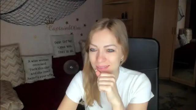 Image 3 of cherish_sia Stream on Chaturbate on 1 month ago