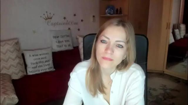 Image 3 of cherish_sia Stream on Chaturbate on 1 month ago