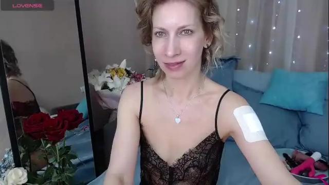 Image 6 of cherishsia Stream on Chaturbate on 26 days ago