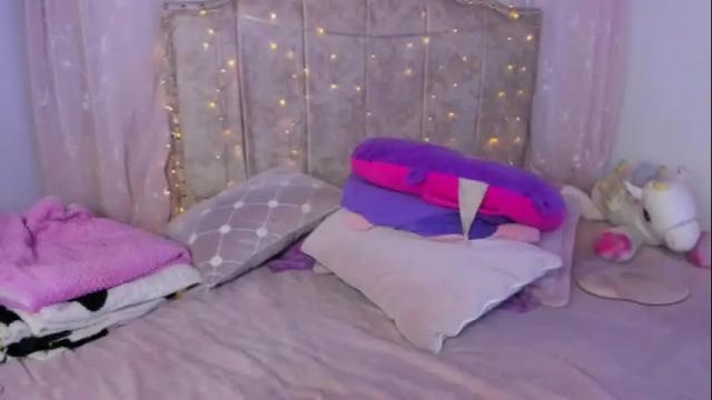 Thumbnail 2, cherries_and_wine_'s Stream at Chaturbate, 1 month ago